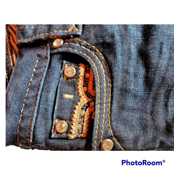 Rock Revival Jeans - Picture 5 of 10